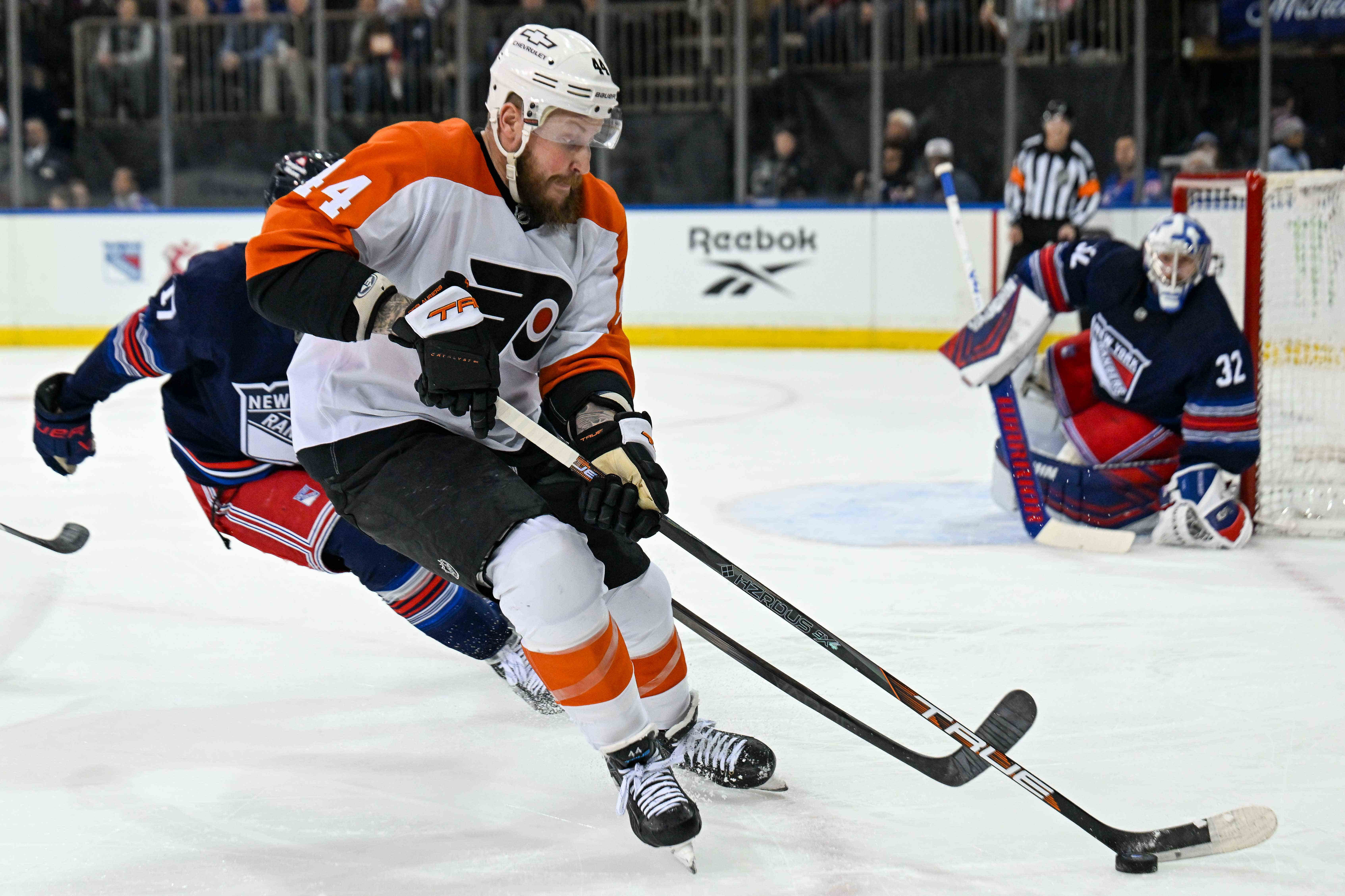 Sean Couturier could face inrease scrutiny this upcoming season - Source: Imagn